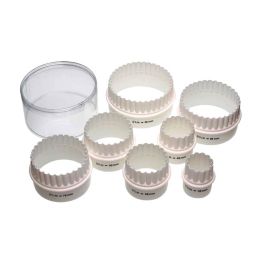 Set de 101 cortadores "101 Cookie Cutters" 