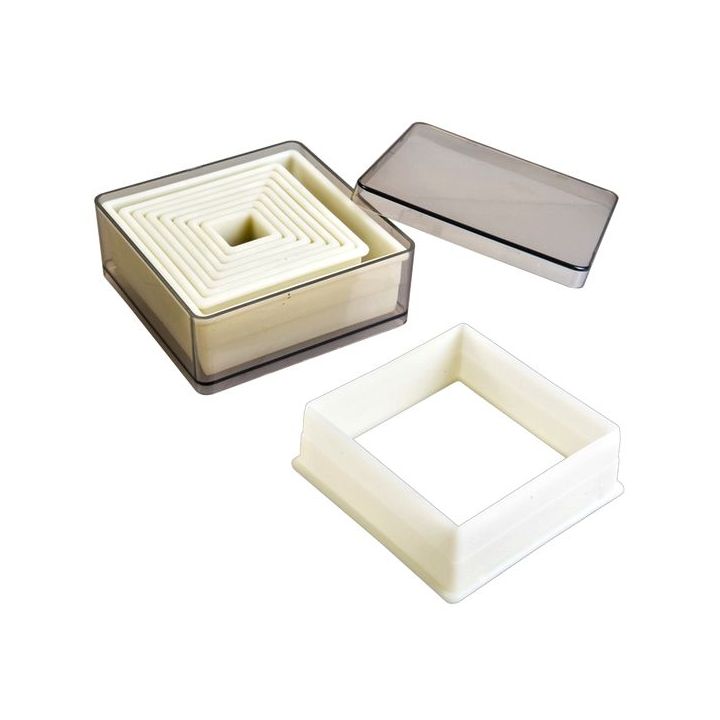 Set de 9 emporte-pièces carrés lisses