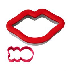 Set 2 Cookie Cutters "Kiss"