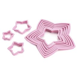 Set de 10 emporte-pièces "Sapin de Noël 3D"